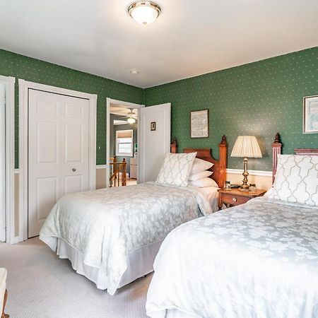 Abacot Hall Bed&Breakfast Niagara-on-the-Lake Exterior foto