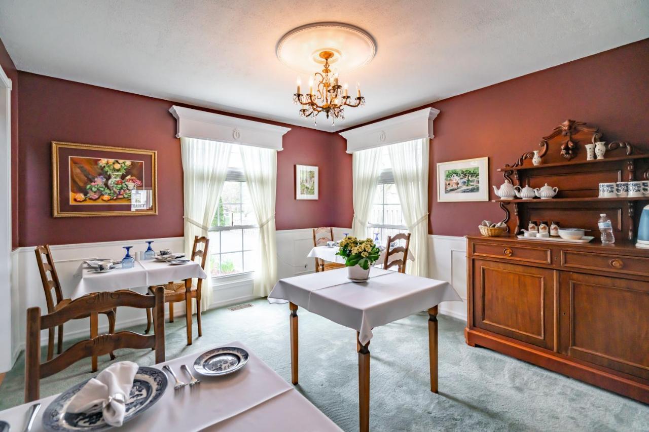 Abacot Hall Bed&Breakfast Niagara-on-the-Lake Exterior foto