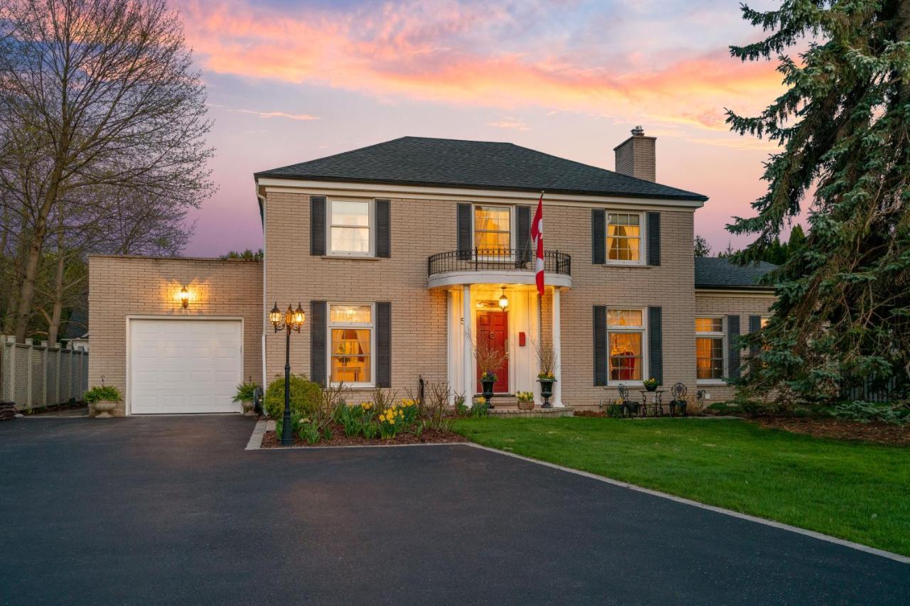 Abacot Hall Bed&Breakfast Niagara-on-the-Lake Exterior foto